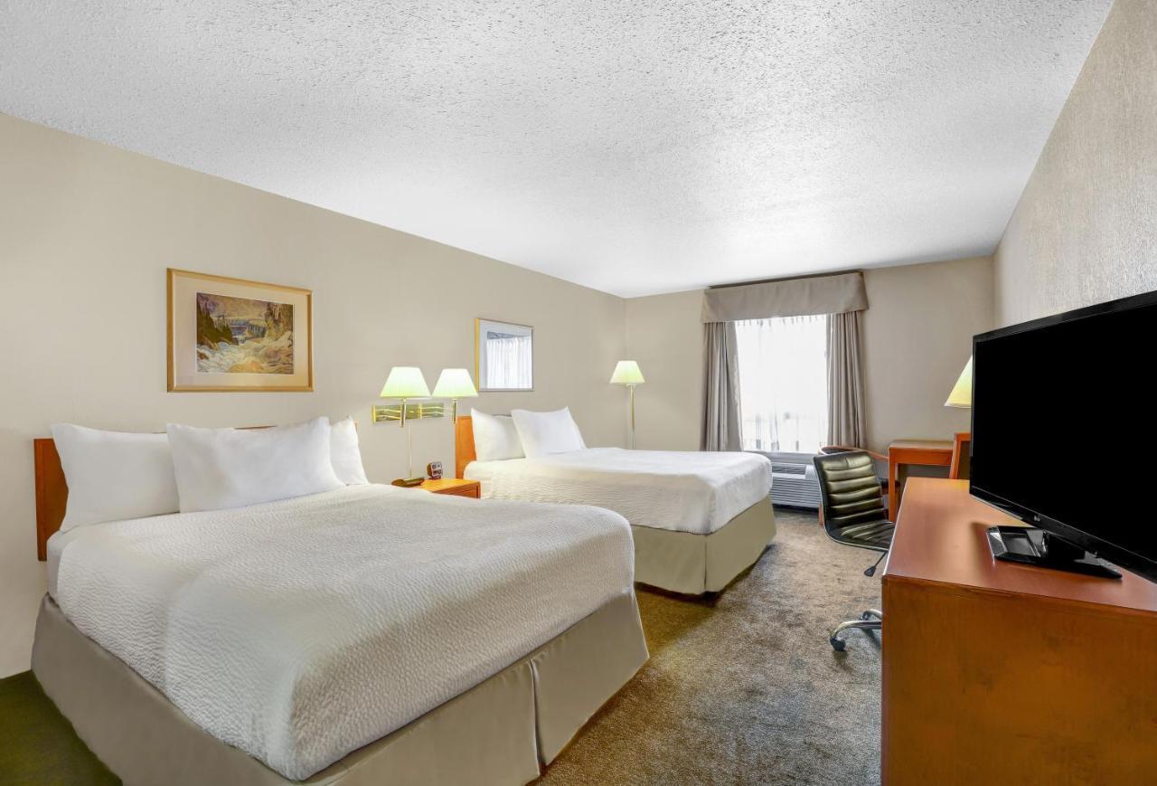 Days Inn By Wyndham Red Deer Ngoại thất bức ảnh