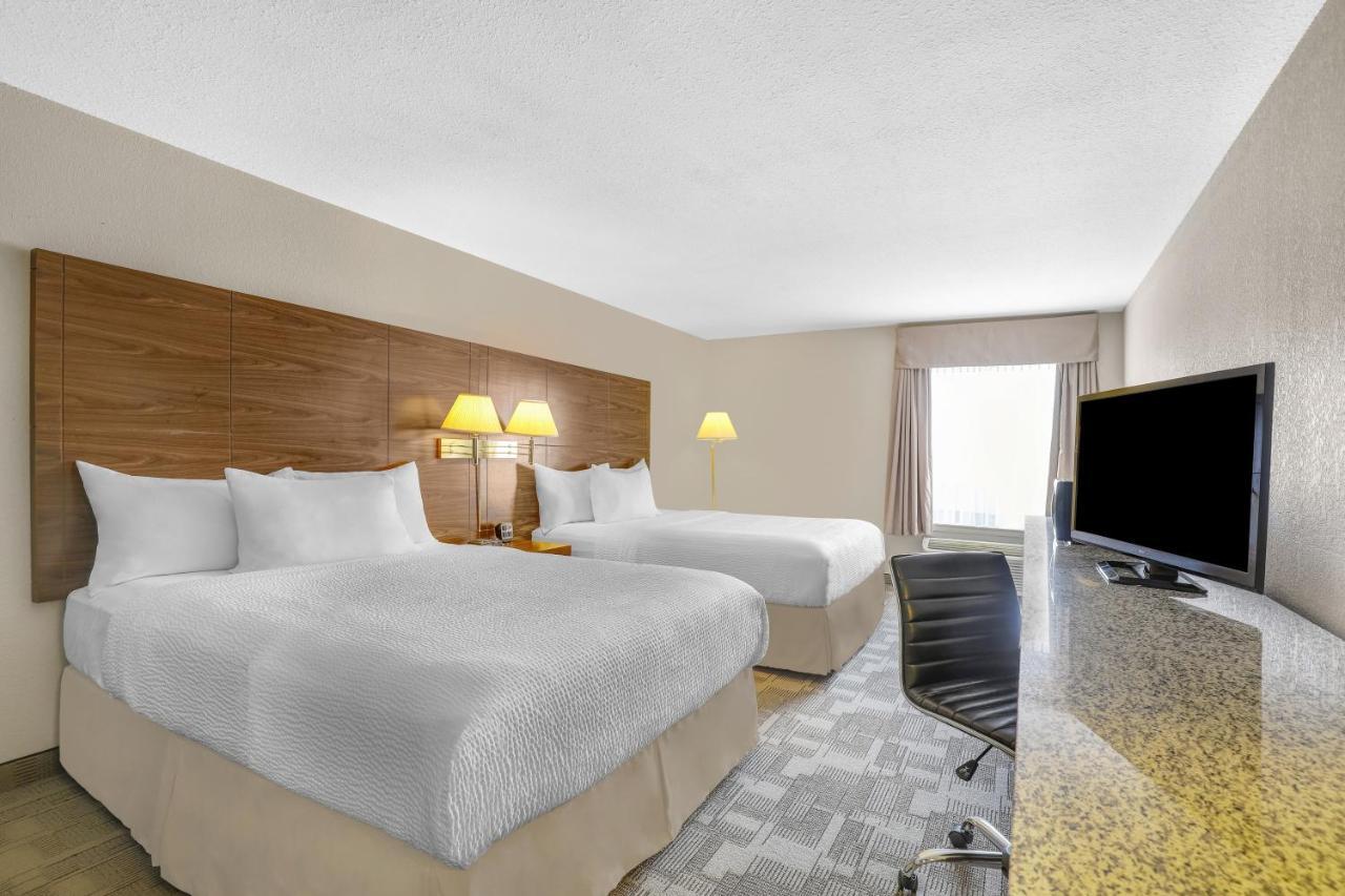 Days Inn By Wyndham Red Deer Ngoại thất bức ảnh
